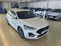 Gebraucht Ford Focus ST-Line 125 PS (91 kW) 2022 Weiß Kleinwagen