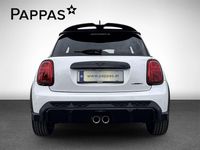 Gebraucht Mini John Cooper Works 231 PS (169 kW) 2023 Weiss metallic Kleinwagen