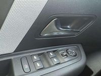 Neu Citroën C4 136 PS (100 kW) 2025 Grün Limousine