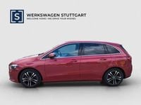 Gebraucht Mercedes B220 Progressive 190 PS (139 kW) 2024 Rot Van / Kleinbus