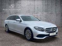 gebraucht Mercedes E220 d T Avantgarde Aut. *AHK,360°* +++