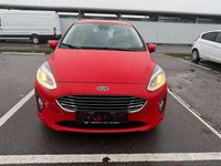 gebraucht Ford Fiesta 1.0 Ecoboost Titanium Automatik