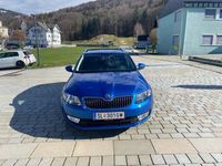 gebraucht Skoda Octavia Combi 1,6 TDI Style DSG