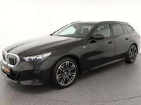 Gebraucht BMW 520 M Sport 190 PS (139 kW) 2025 Schwarz Kombi