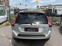 gebraucht Volvo XC60 D3 Momentum Geartronic SERVICEGEPFLEGT Pickerl1/26