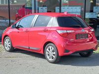 gebraucht Toyota Yaris 1,5 VVT-i Hybrid Active Y20 Sondermodell