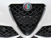 gebraucht Alfa Romeo Giulia Quadrifoglio 2,9T V6 510 AT RWD