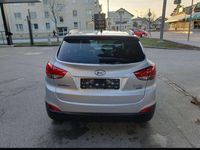 Gebraucht Hyundai ix35 116 PS (85 kW) 2013 Silber SUV