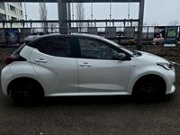 gebraucht Toyota Yaris 15 VVT-i Hybrid Style