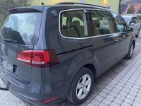 Gebraucht VW Sharan Comfortline 150 PS (110 kW) 2017 Van / Kleinbus
