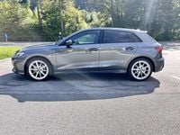 Gebraucht Audi A3 S-Line 116 PS (85 kW) 2024 Grau