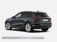 Gebraucht Audi Q6 e-tron Ambiente 284 kW (387 PS) 2025 Hellgrau  metallic SUV