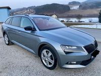 Gebraucht Skoda Superb Style 150 PS (110 kW) 2018 Grau Kombi