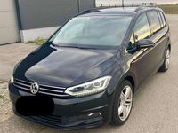 Gebraucht VW Touran Comfortline 116 PS (85 kW) 2017 Schwarz Van / Kleinbus