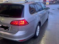 Gebraucht VW Golf VII Comfortline 105 PS (77 kW) 2014 Kombi