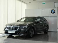 Gebraucht BMW 520 Efficient Dynamics 197 PS (144 kW) 2025 Sophistograu brillanteffekt