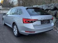 gebraucht Skoda Superb Kombi 20 TDI 4x4 Style DSG