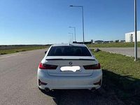 Gebraucht BMW 320 Sport Line 190 PS (139 kW) 2020 Weiß Limousine