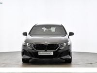 Gebraucht BMW 540 Shadowline 303 PS (222 kW) 2025 Saphirschwarz Kombi