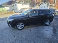 gebraucht Mitsubishi Outlander Intense + Connect 4WD