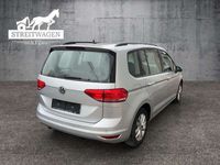 gebraucht VW Touran Comfortline BMT DSG ACC SHZ AHK ALCANTARA 7-Sitzer