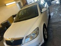 gebraucht Skoda Octavia Combi 1,6 Active TDI CR DPF