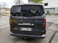 Gebraucht Ford Tourneo Custom Titanium 170 PS (125 kW) 2025 Grau Van