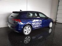 Gebraucht VW Golf VIII Life 116 PS (85 kW) 2023 Blau Limousine