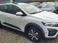 Neu Dacia Sandero Expression 101 PS (74 kW) 2026 SUV