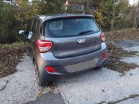 gebraucht Hyundai i10 i101,25 Premium Premium