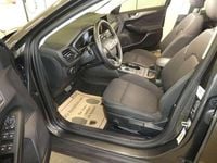 gebraucht Ford Focus Kombi 1.5 EcoBlue Titanium Aut, LED, W-Paket