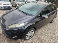 Gebraucht Ford Fiesta 68 PS (50 kW) 2010 Blau Kleinwagen
