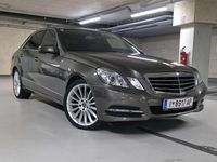 Gebraucht Mercedes E220 Avantgarde 170 PS (125 kW) 2012 Grau Limousine