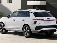 Neu Audi Q3 S-Line 204 PS (150 kW) 2025 Grün SUV