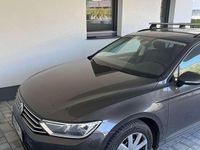gebraucht VW Passat Variant Trendline 1,6 TDI DSG
