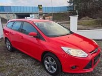 Gebraucht Ford Focus 95 PS (69 kW) 2011 Rot Kombi