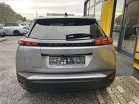 gebraucht Peugeot 2008 PureTech 100 S&S Allure 6-Gang-Manuell