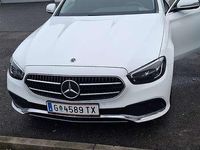 Gebraucht Mercedes E220 200 PS (147 kW) 2023 Limousine