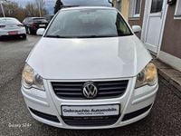 Gebraucht VW Polo 60 PS (44 kW) 2009 Weiß Kleinwagen