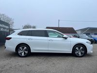 Gebraucht VW Passat Business 150 PS (110 kW) 2024 Weiß Kombi