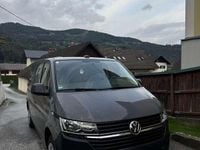 Gebraucht VW T6.1 150 PS (110 kW) 2020 Grau Van