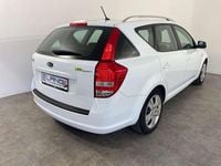 Gebraucht Kia Ceed Sportswagon 90 PS (66 kW) 2012 Cassa white Kombi