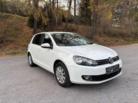 Gebraucht VW Golf VII 105 PS (77 kW) 2012 Weiß Limousine