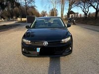 Gebraucht VW Polo 65 PS (47 kW) 2018 Schwarz Kleinwagen