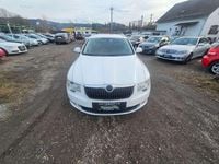 Gebraucht Skoda Superb Ambition 170 PS (125 kW) 2011 Weiß Kombi