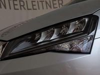 gebraucht Skoda Superb Kombi 20 TDI LED NAVI ACC LANE