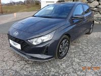 Neu Hyundai i20 77 PS (56 kW) 2025 Grau Kleinwagen