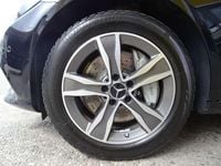 Gebraucht Mercedes C350e Avantgarde 211 PS (155 kW) 2016 Schwarz Limousine