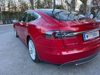 gebraucht Tesla Model S 85. Kostenloses Supercharging