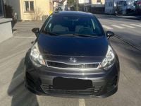 Gebraucht Kia Rio 84 PS (61 kW) 2015 Grau Limousine